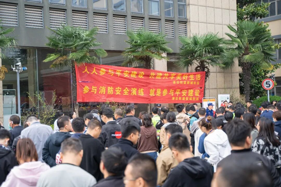 1768812233643301rguC.jpg 1.jpg